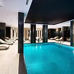 Qoople Legend C9 - Luxury In *