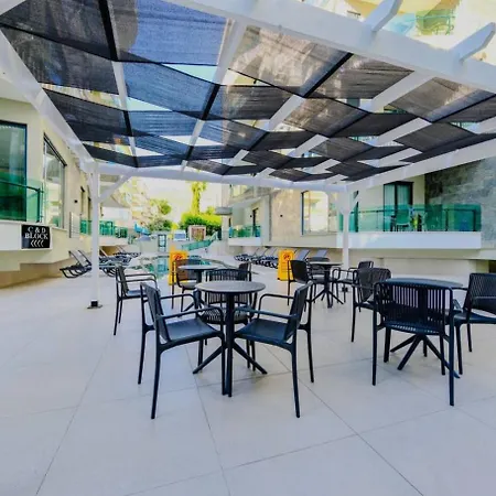 Qoople Legend C9 - Luxury In ألانيا